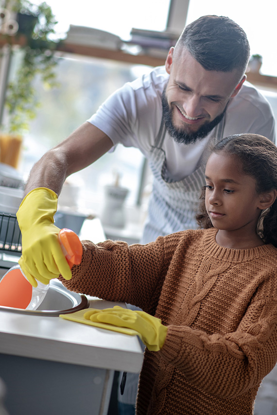 cleaning countertop